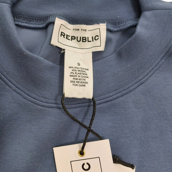 NWT Womens Athleisure Blue 2 Pc Tie Dye Joggers & Sold Color Sweatshirt Sz SML - Picture 9 of 10